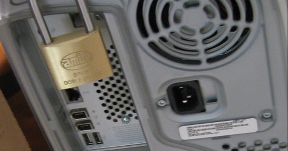 Máy tính bị khóa minh họa rủi ro bảo mật AI agent